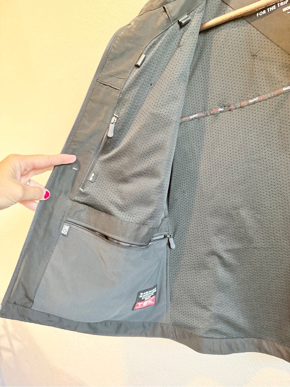 SCOTTeVEST Womens L Black Travel Utility Vest Techwear Pockets Lightweight K37 - Picture 6 of 10